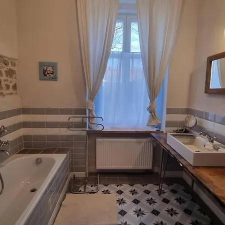 Villa Stary Statek Msene-lazne Budyne nad Ohri